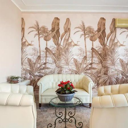 Top Floor Apartment Near Historic Fortino Katánie Exteriér fotografie