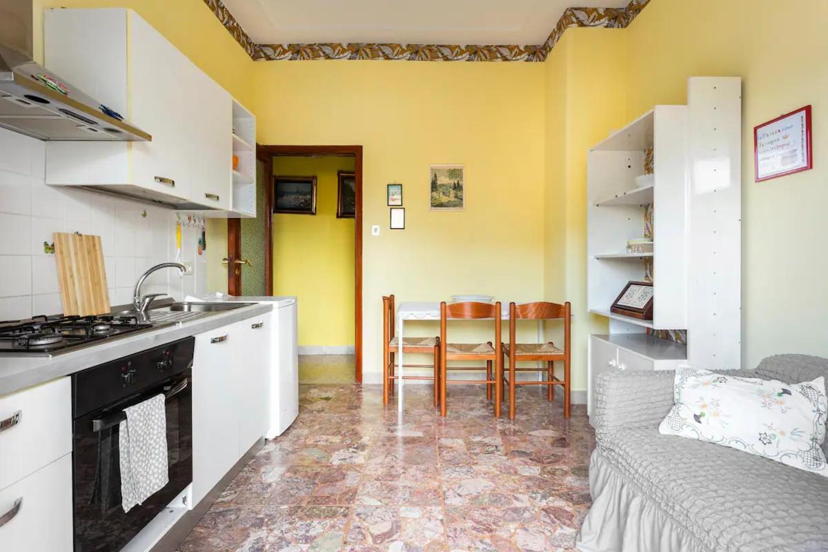 Top Floor Apartment Near Historic Fortino Katánie Exteriér fotografie